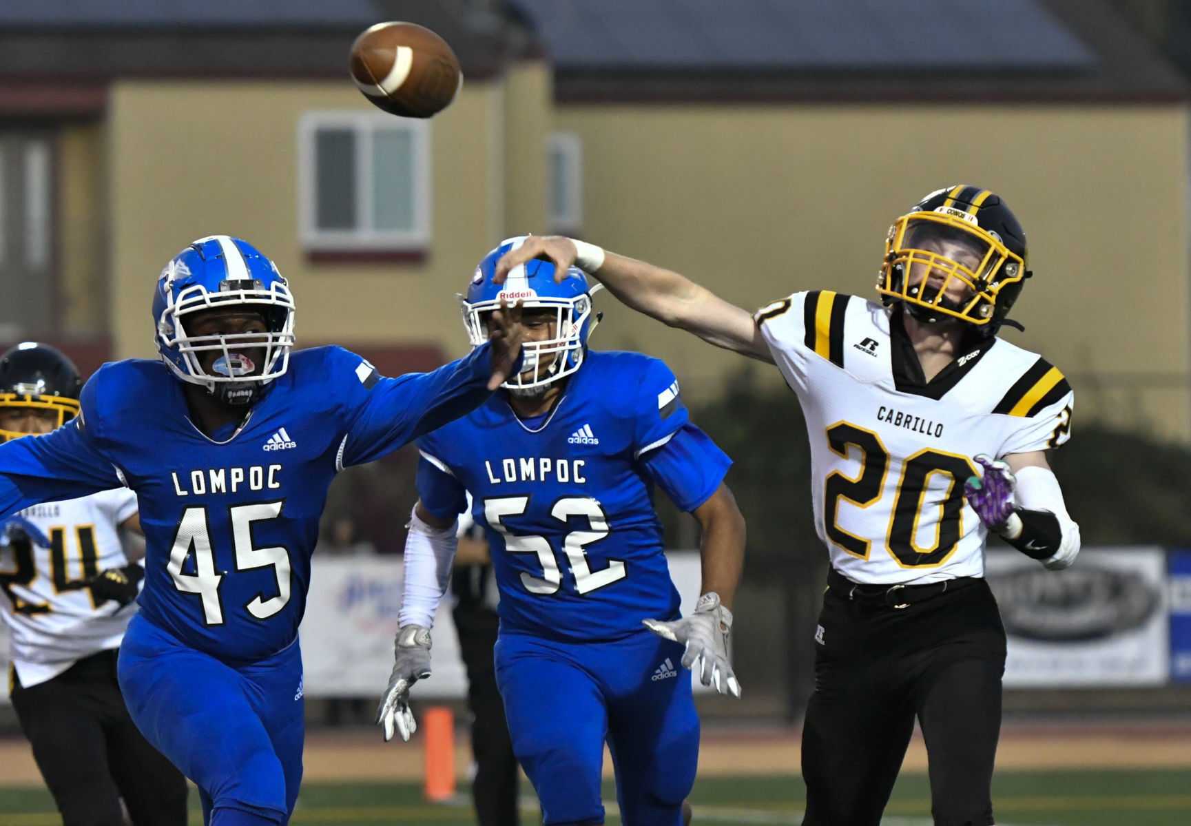 090321 CHS LHS football 15.JPG